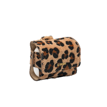 Load image into Gallery viewer, UMBI Personalized AirPods Case - Leopard