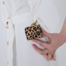 Load image into Gallery viewer, UMBI Personalized AirPods Case - Leopard