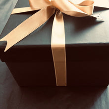 Load image into Gallery viewer, UMBI Moon CAPRI. Strap with a Cover